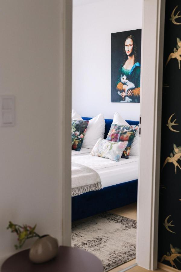 Design Apartman - Free Parking Szeged Bagian luar foto